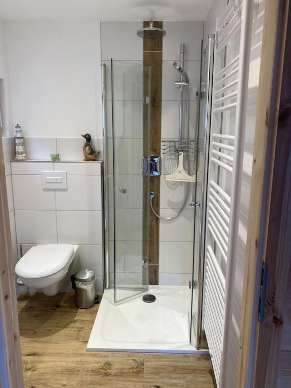Holzhaus Mit Direktem Wasserzugang In Berlin-Koepenick Екстериор снимка